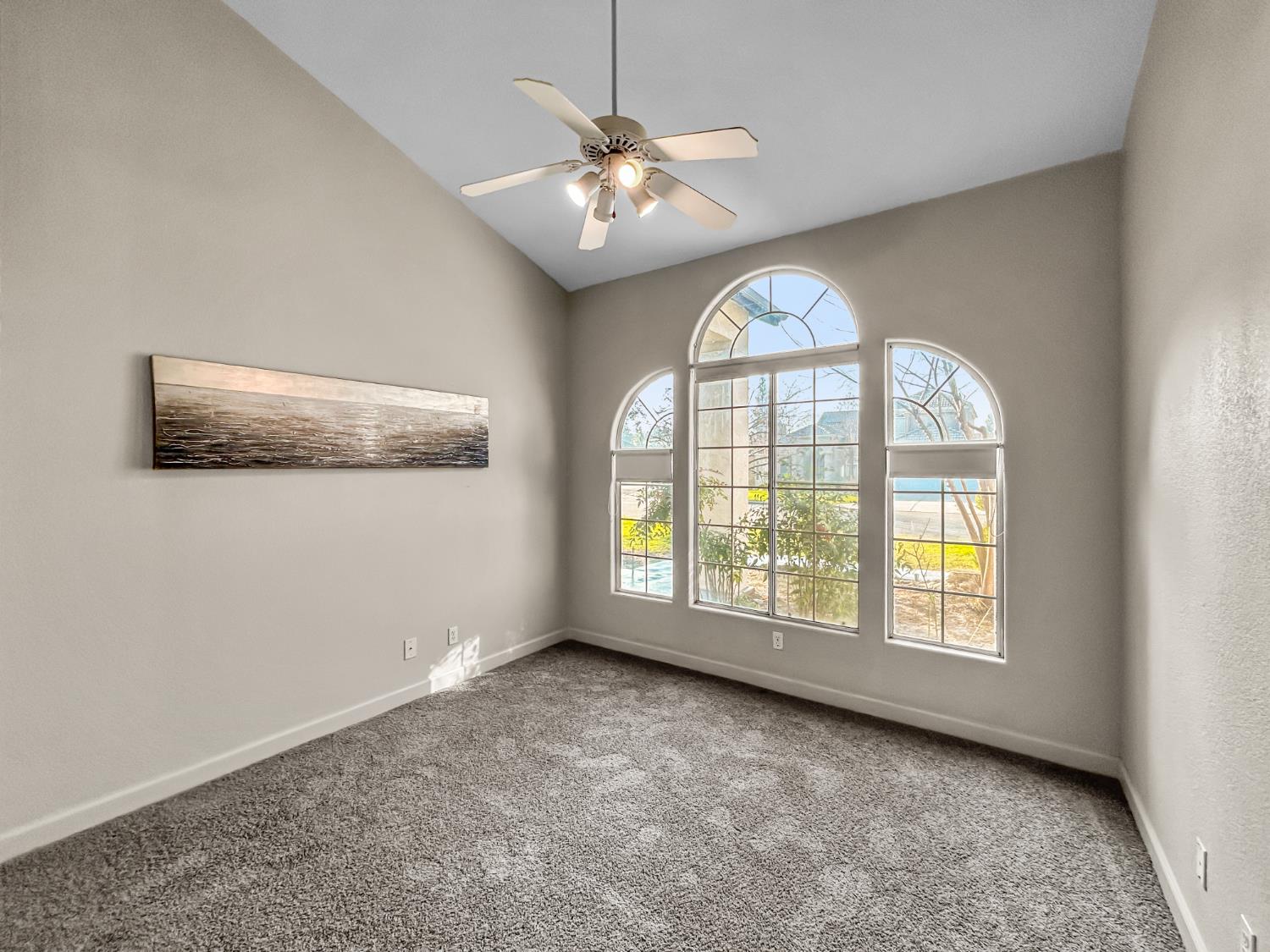 8534 N Meridian Ave, Fresno, CA 93720