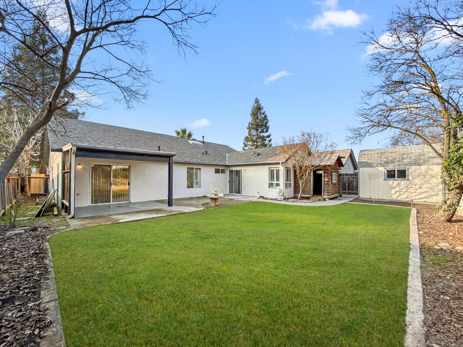 8534 N Meridian Ave, Fresno, CA 93720