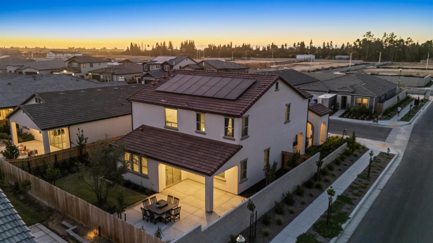 7243 W Ashcroft Ave, Fresno, CA 93723