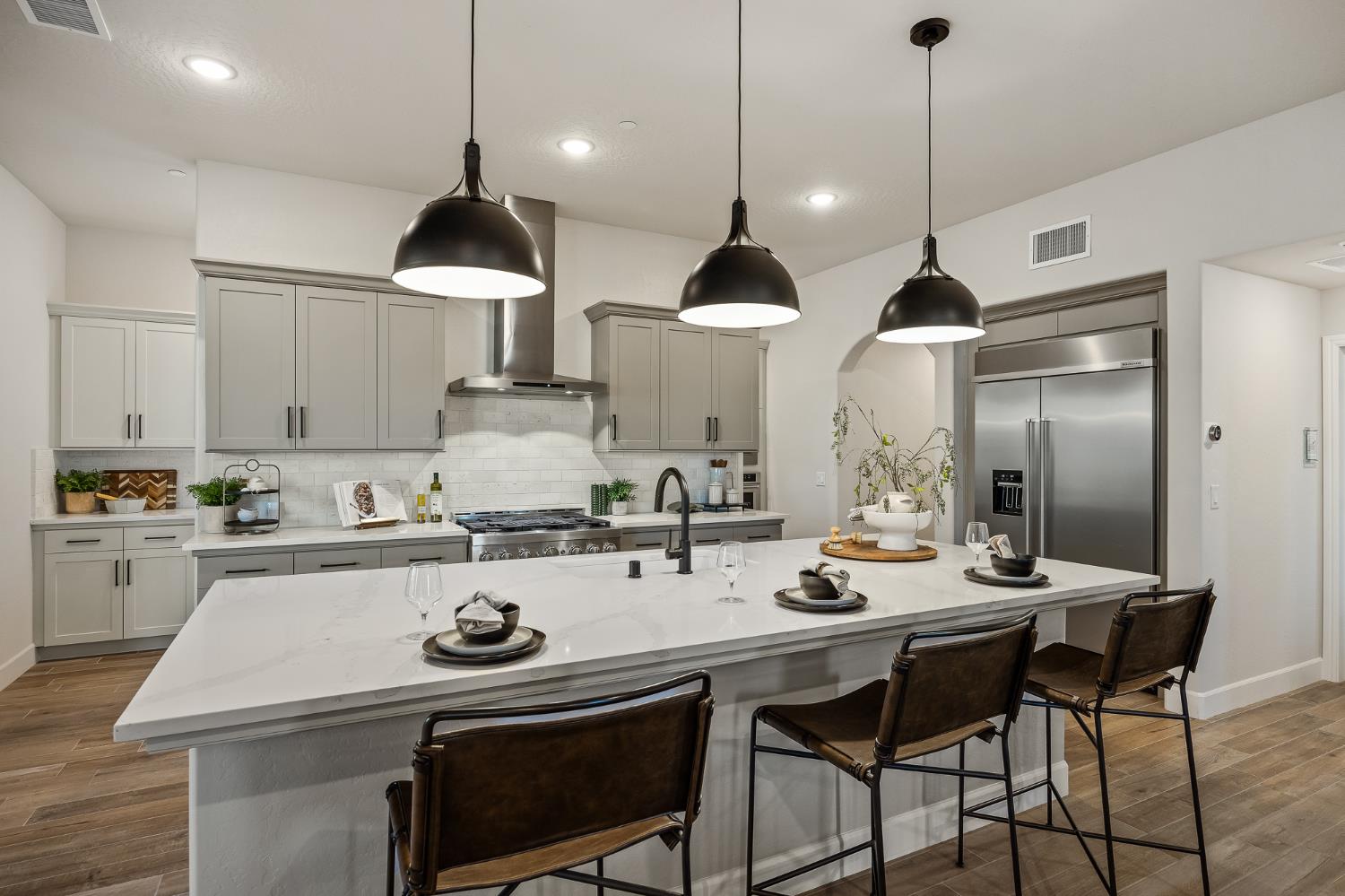 7243 W Ashcroft Ave, Fresno, CA 93723