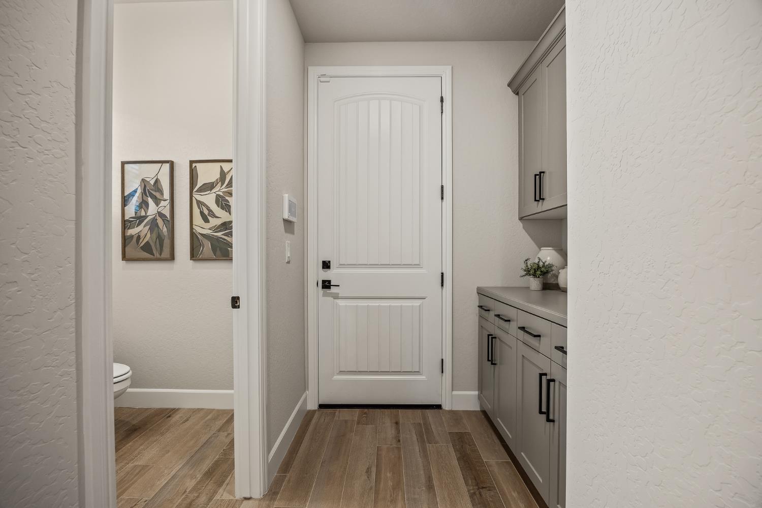 7243 W Ashcroft Ave, Fresno, CA 93723