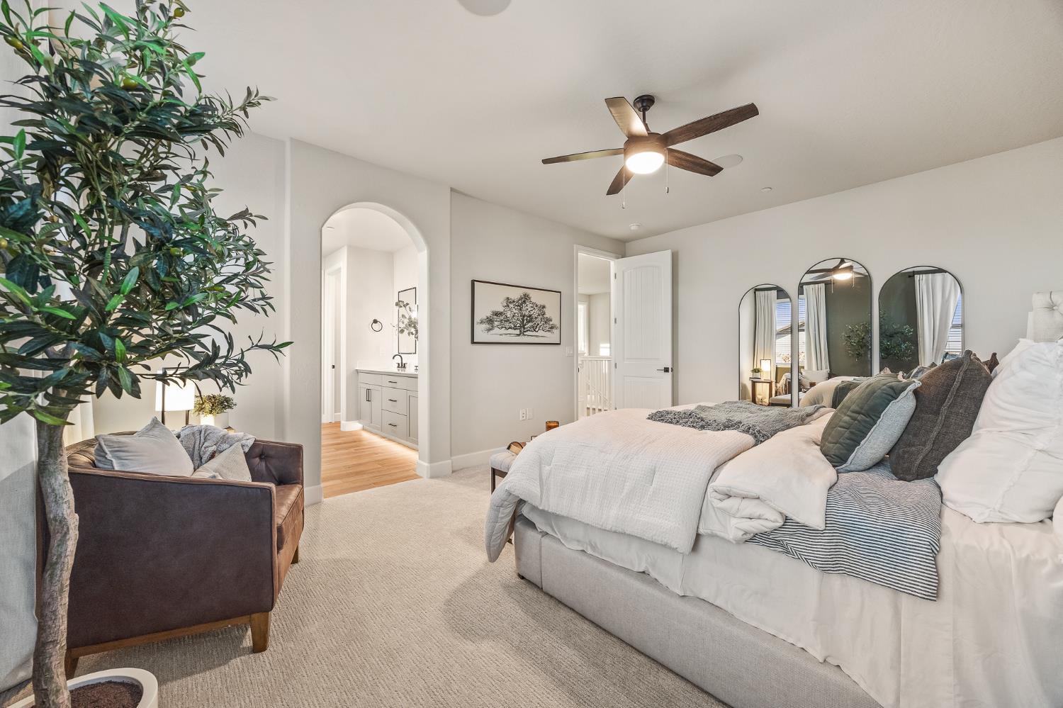 7243 W Ashcroft Ave, Fresno, CA 93723