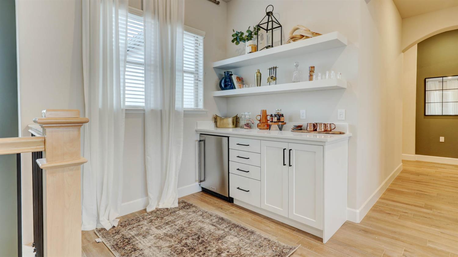 11206 N Via Ravenna Dr, Fresno, CA 93730