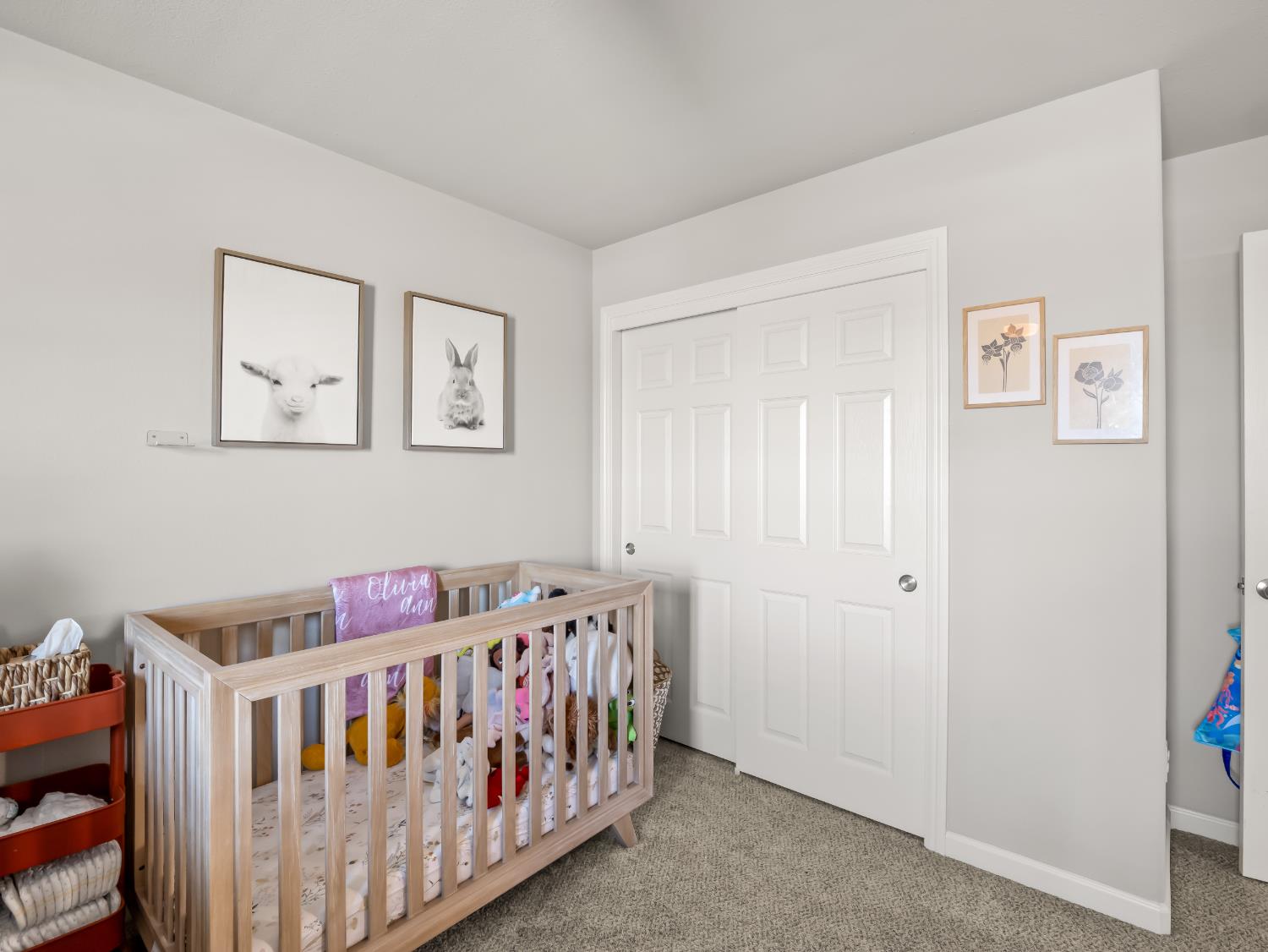 1573 Joy Dr, Clovis, CA 93619