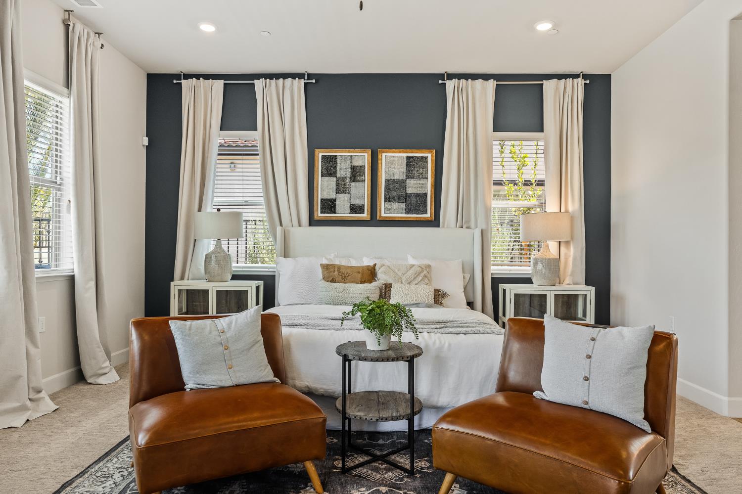 11214 N Via Ravenna Dr, Fresno, CA 93730