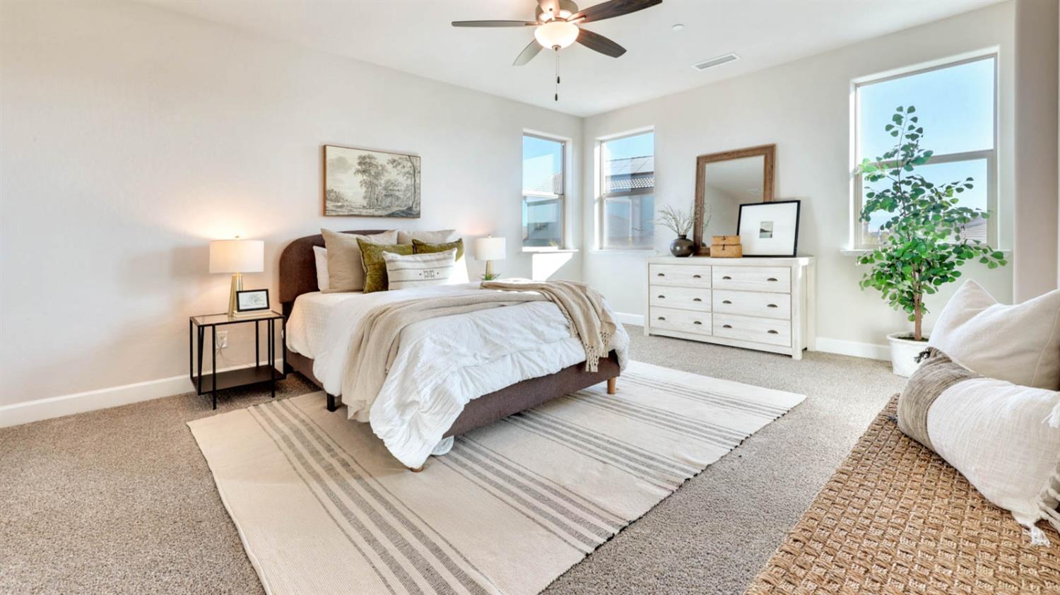 951 Talus Way South, Madera, CA 93636