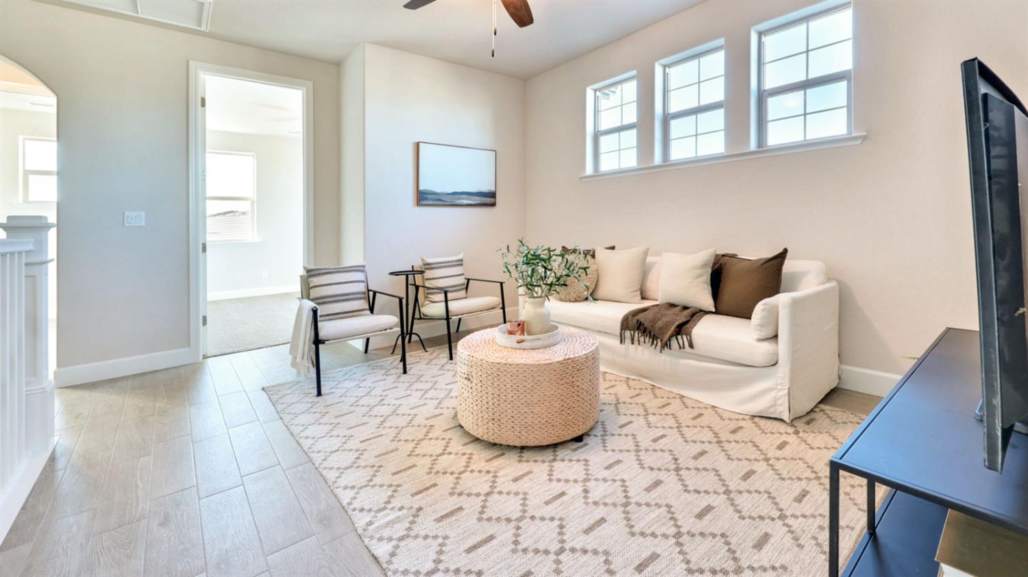 951 Talus Way South, Madera, CA 93636