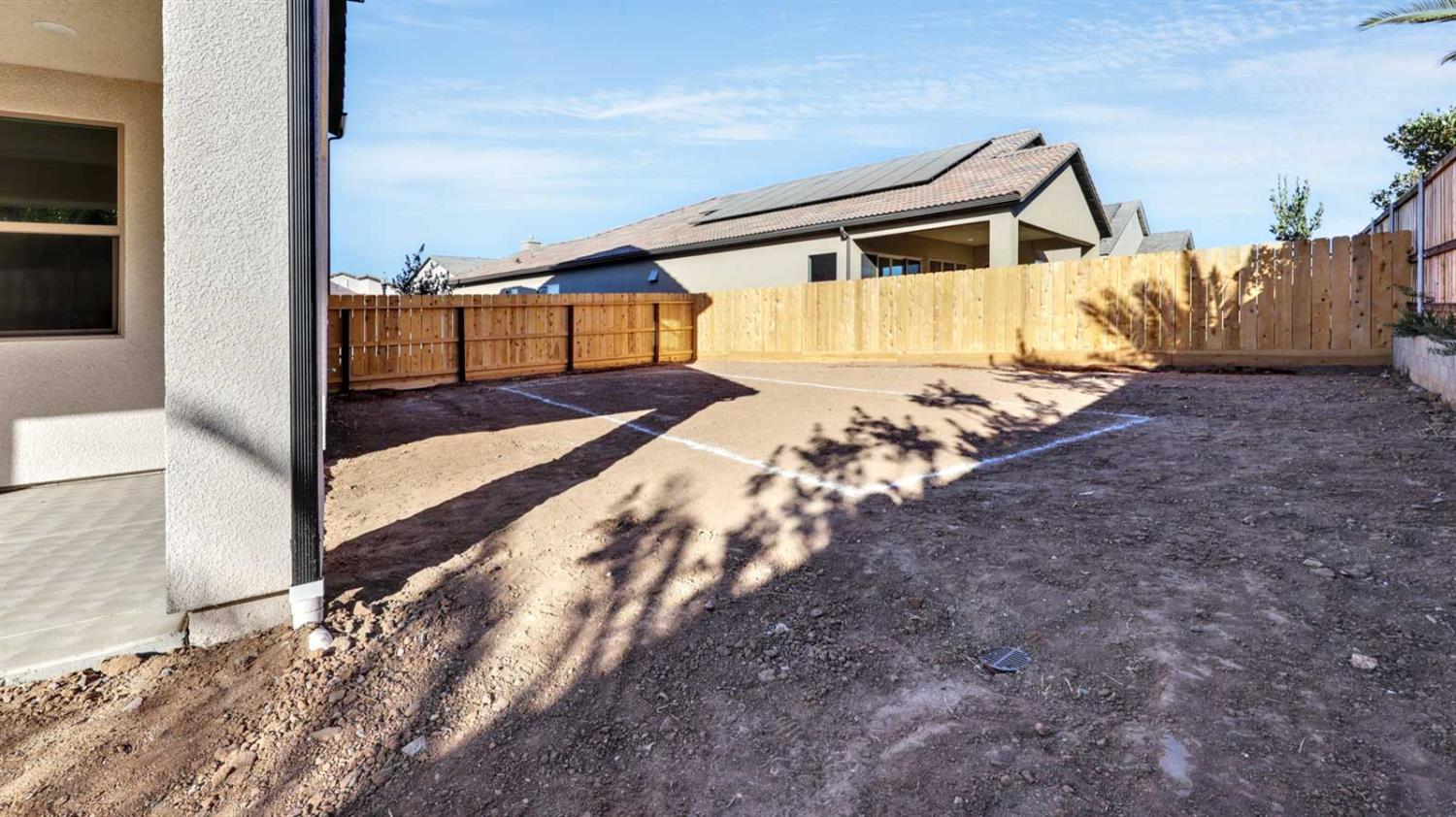 951 Talus Way South, Madera, CA 93636