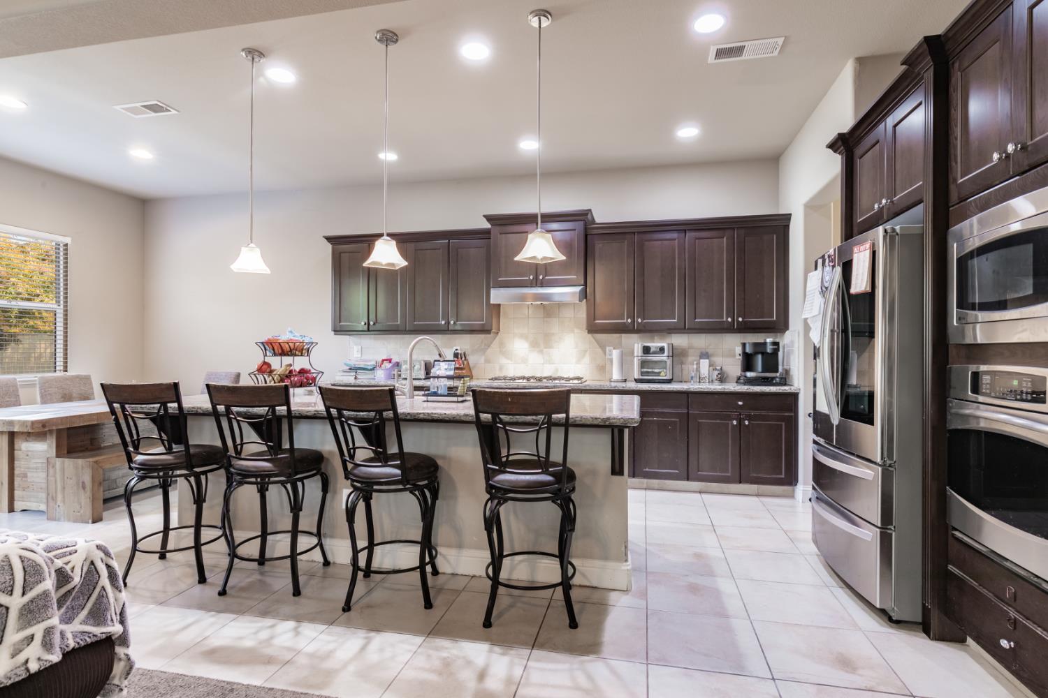 3299 Poe, Clovis, CA 93619