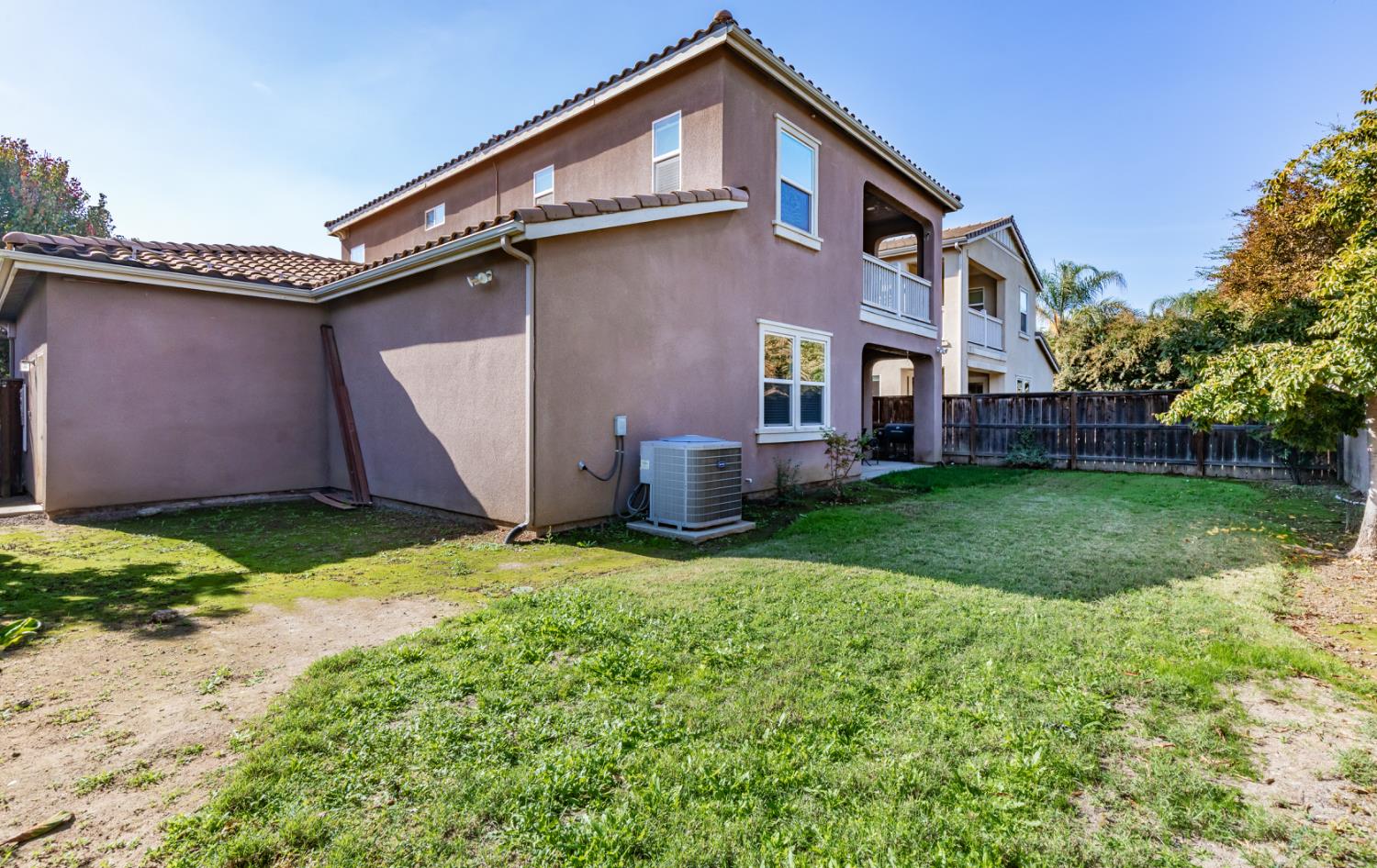 3299 Poe, Clovis, CA 93619