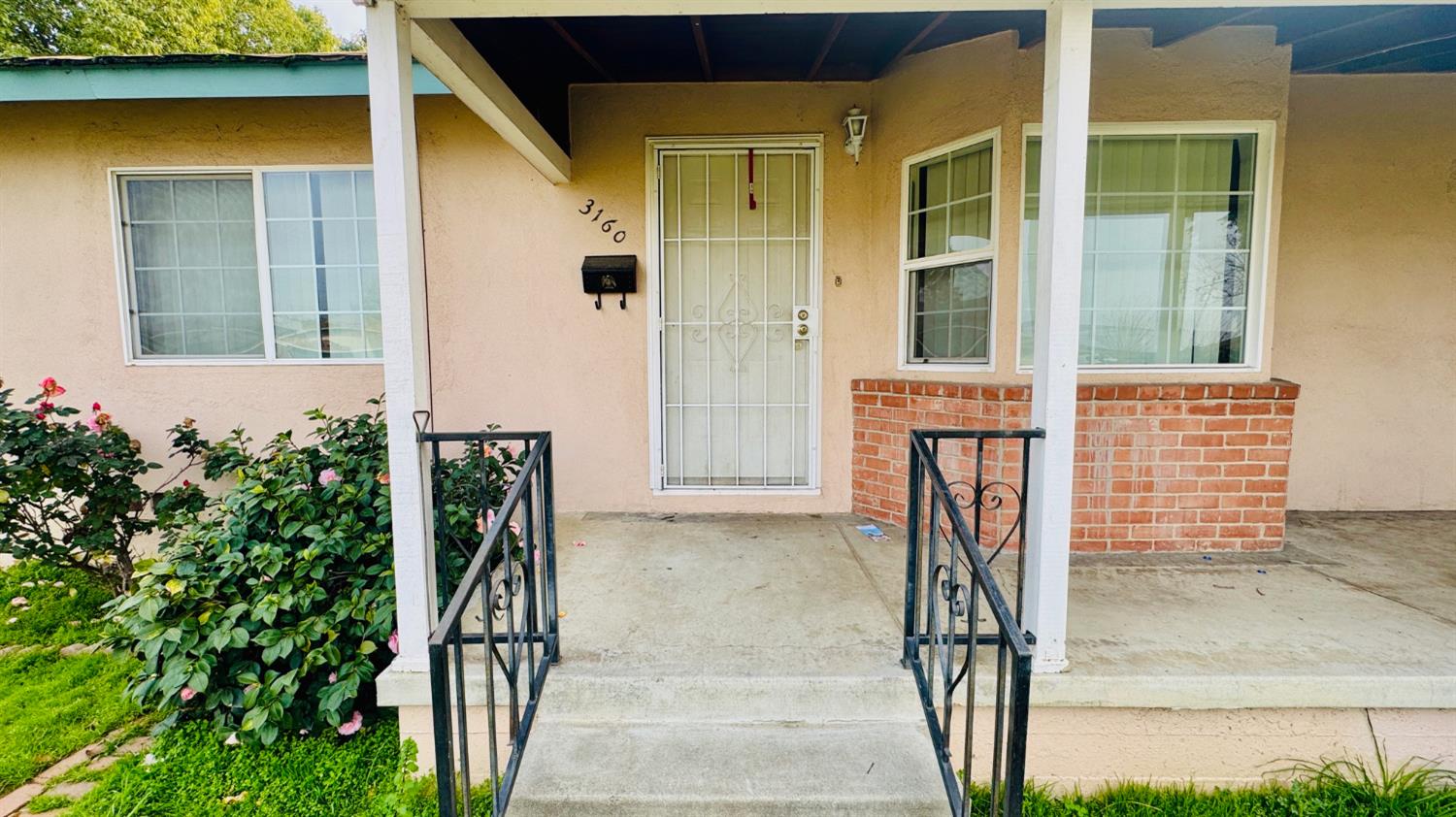 3160 Terrel Ct, Bakersfield, CA 93304