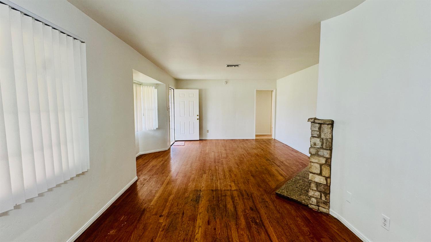 3160 Terrel Ct, Bakersfield, CA 93304