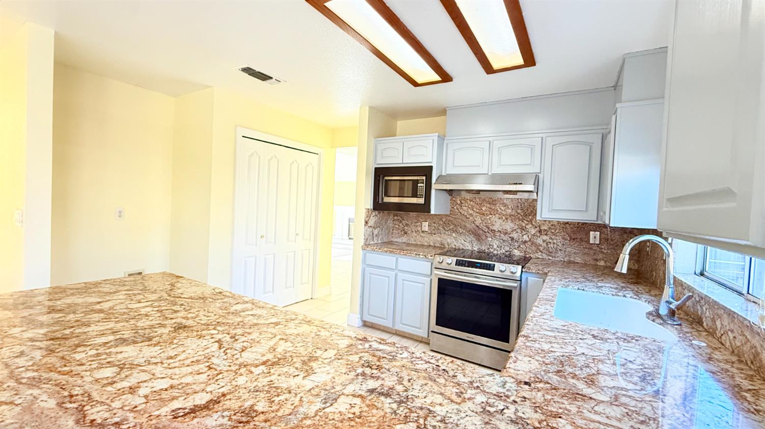 1778 E Niles Ave, Fresno, CA 93720