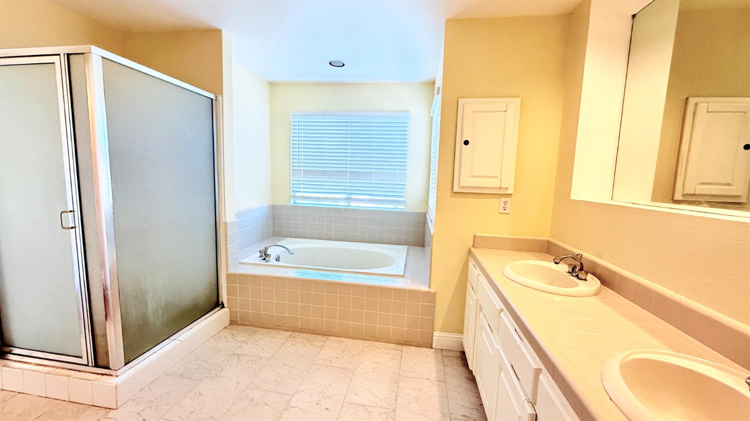 1778 E Niles Ave, Fresno, CA 93720