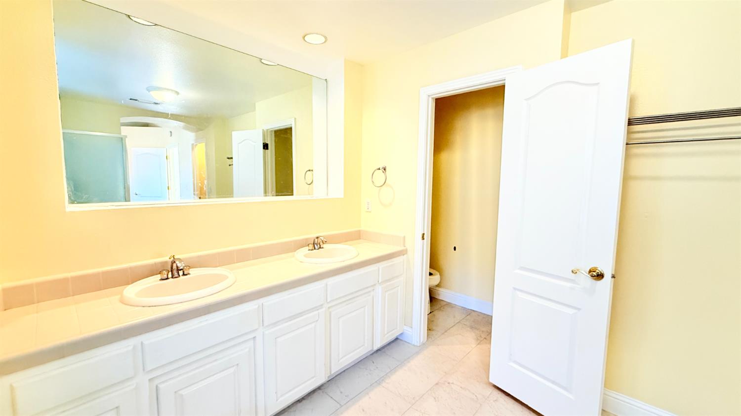 1778 E Niles Ave, Fresno, CA 93720