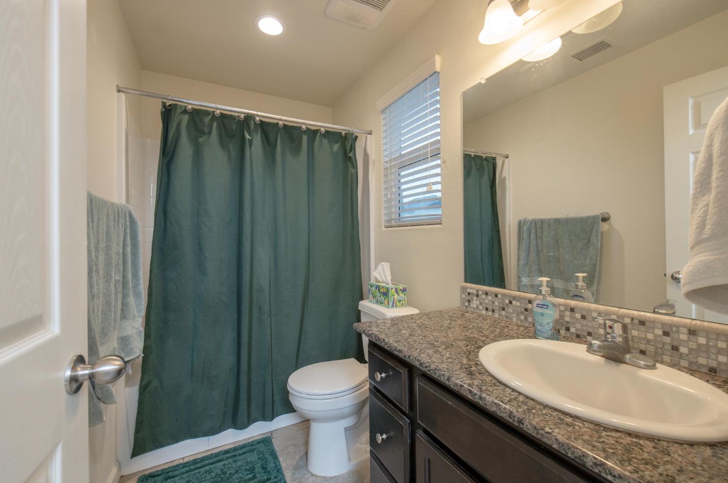 3753 Artistry Way, Clovis, CA 93619