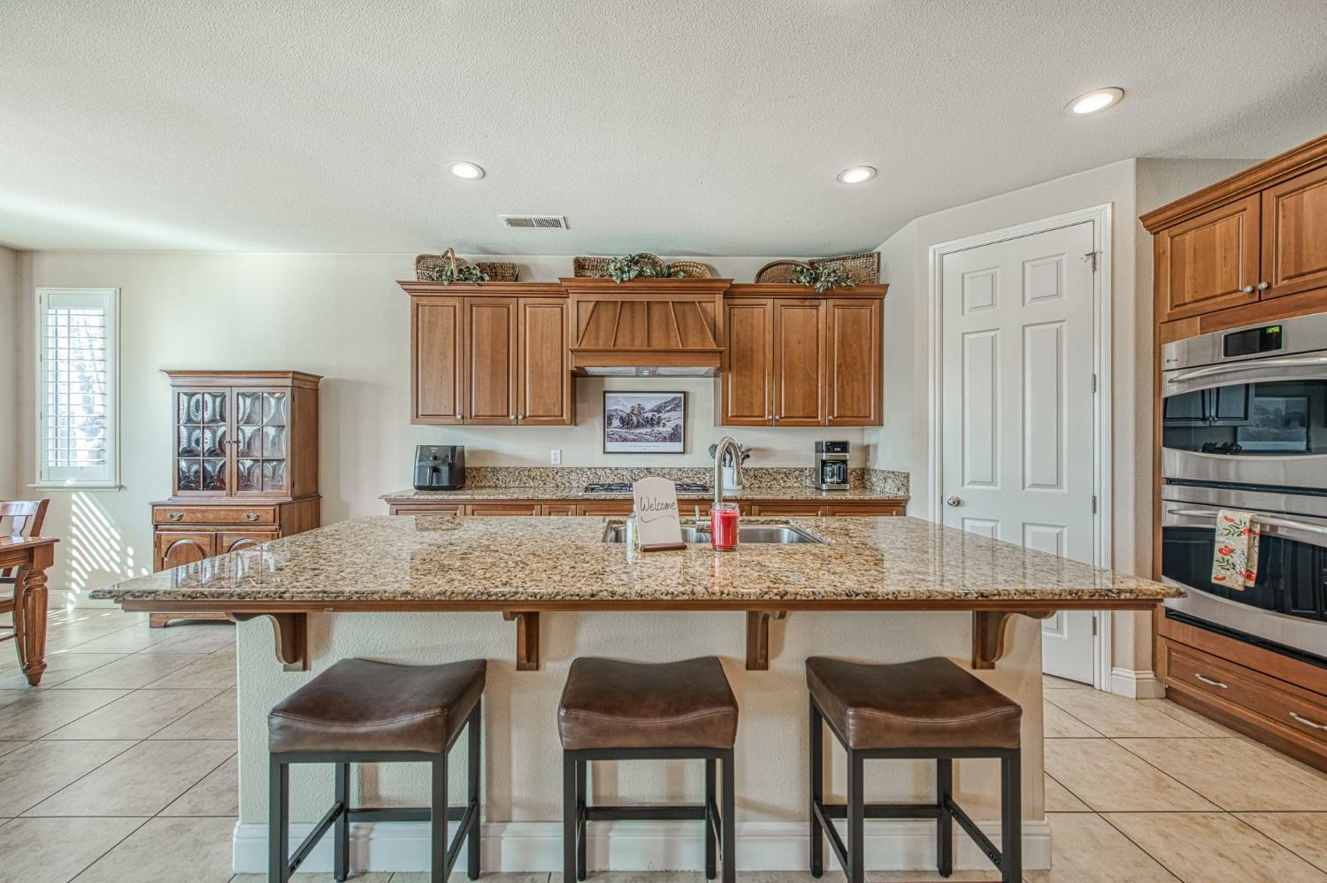 1906 N Langley Ave, Clovis, CA 93619