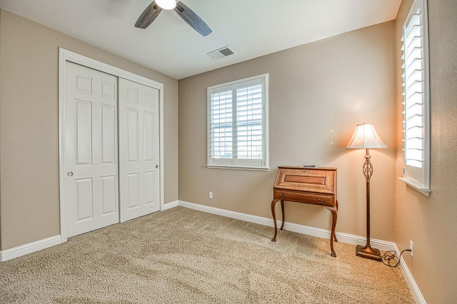 1906 N Langley Ave, Clovis, CA 93619