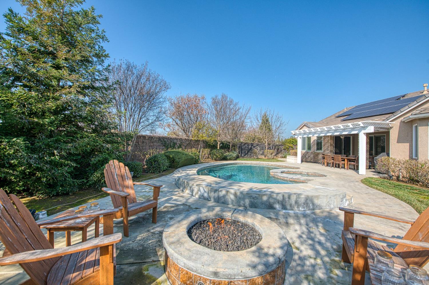 1906 N Langley Ave, Clovis, CA 93619