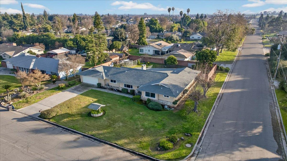 6259 E Liberty Ave, Fresno, CA 93727