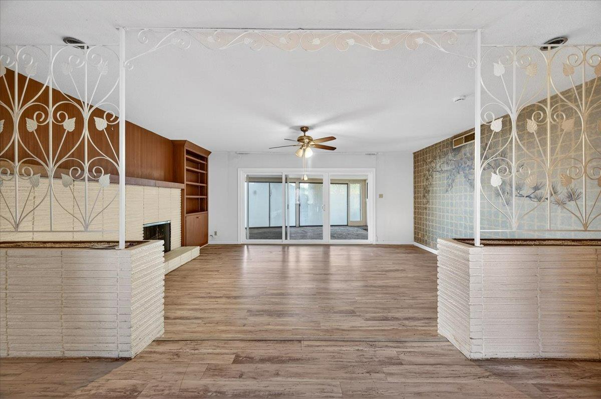 6259 E Liberty Ave, Fresno, CA 93727