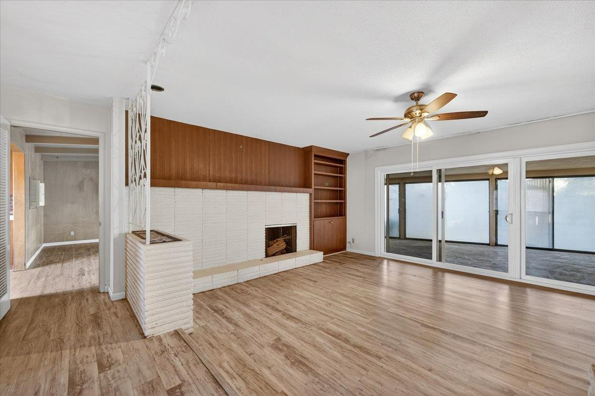 6259 E Liberty Ave, Fresno, CA 93727