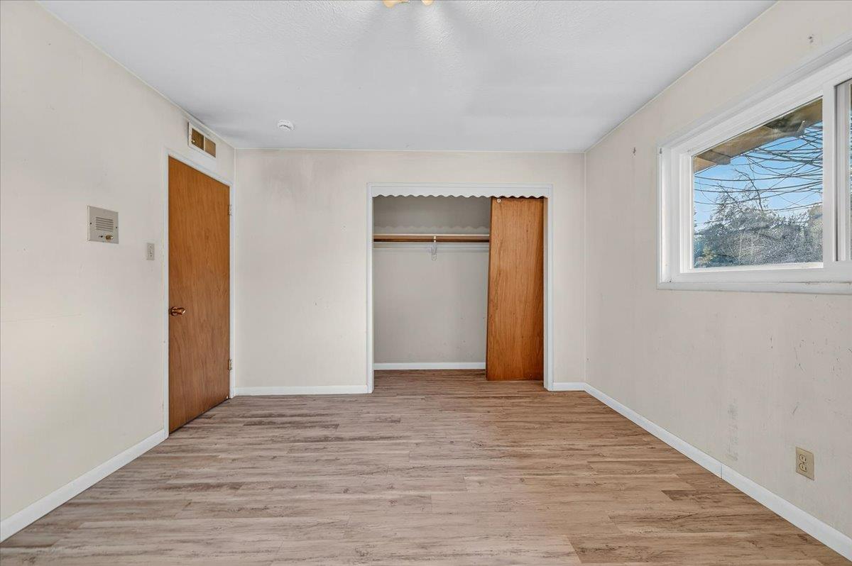 6259 E Liberty Ave, Fresno, CA 93727