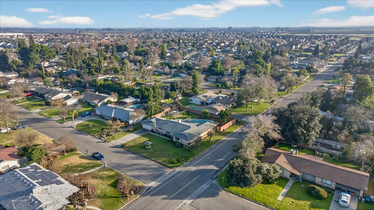 6259 E Liberty Ave, Fresno, CA 93727