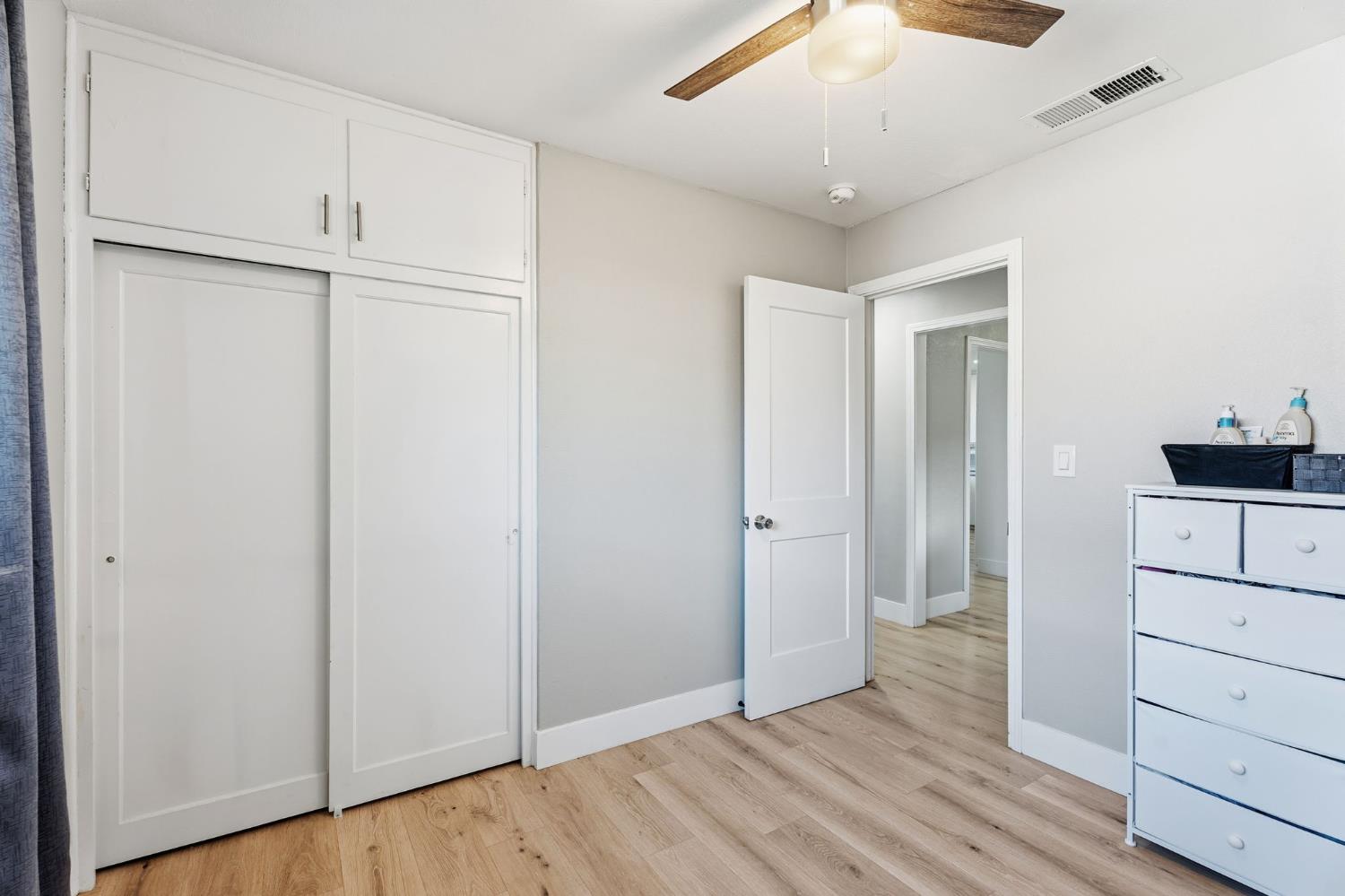 3939 N Pleasant Ave, Fresno, CA 93705