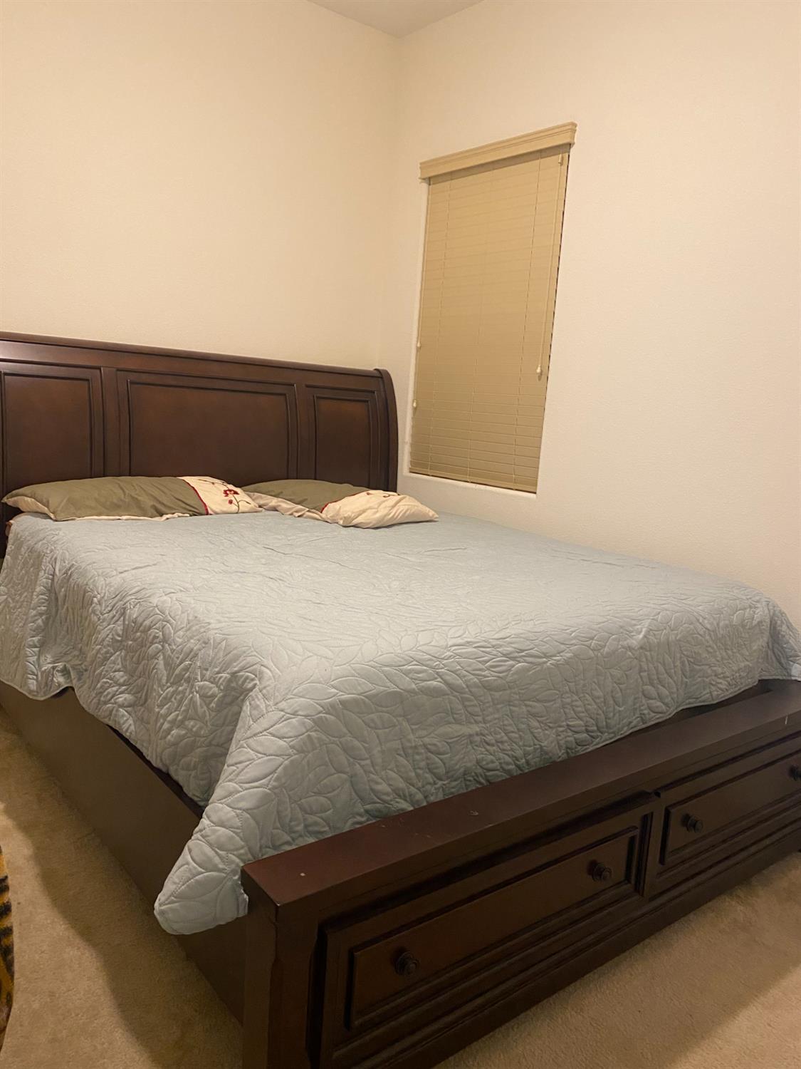 3765 N Pearwood Ave, Fresno, CA 93727