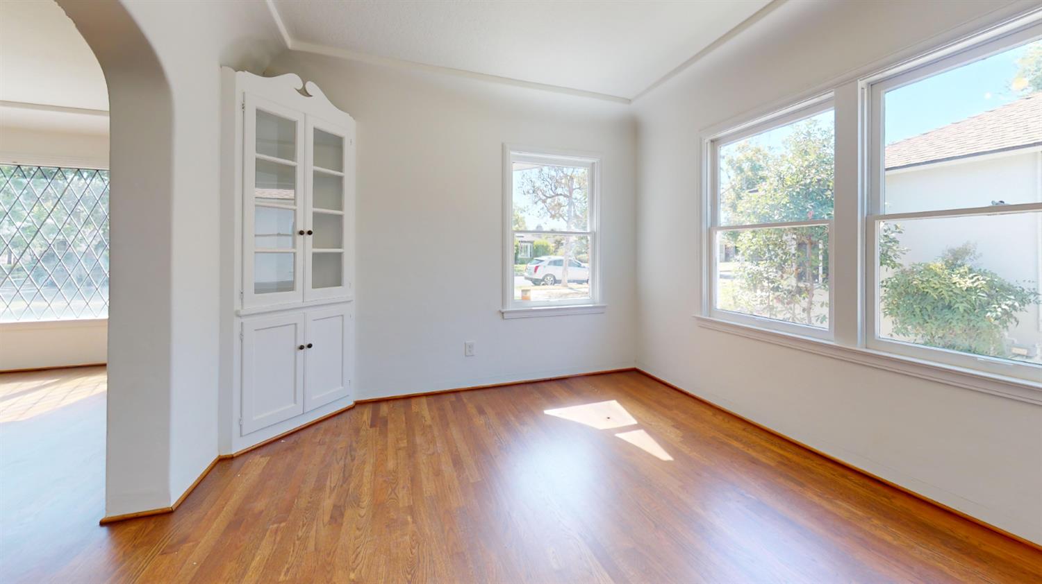 1481 N Adoline, Fresno, CA 93728