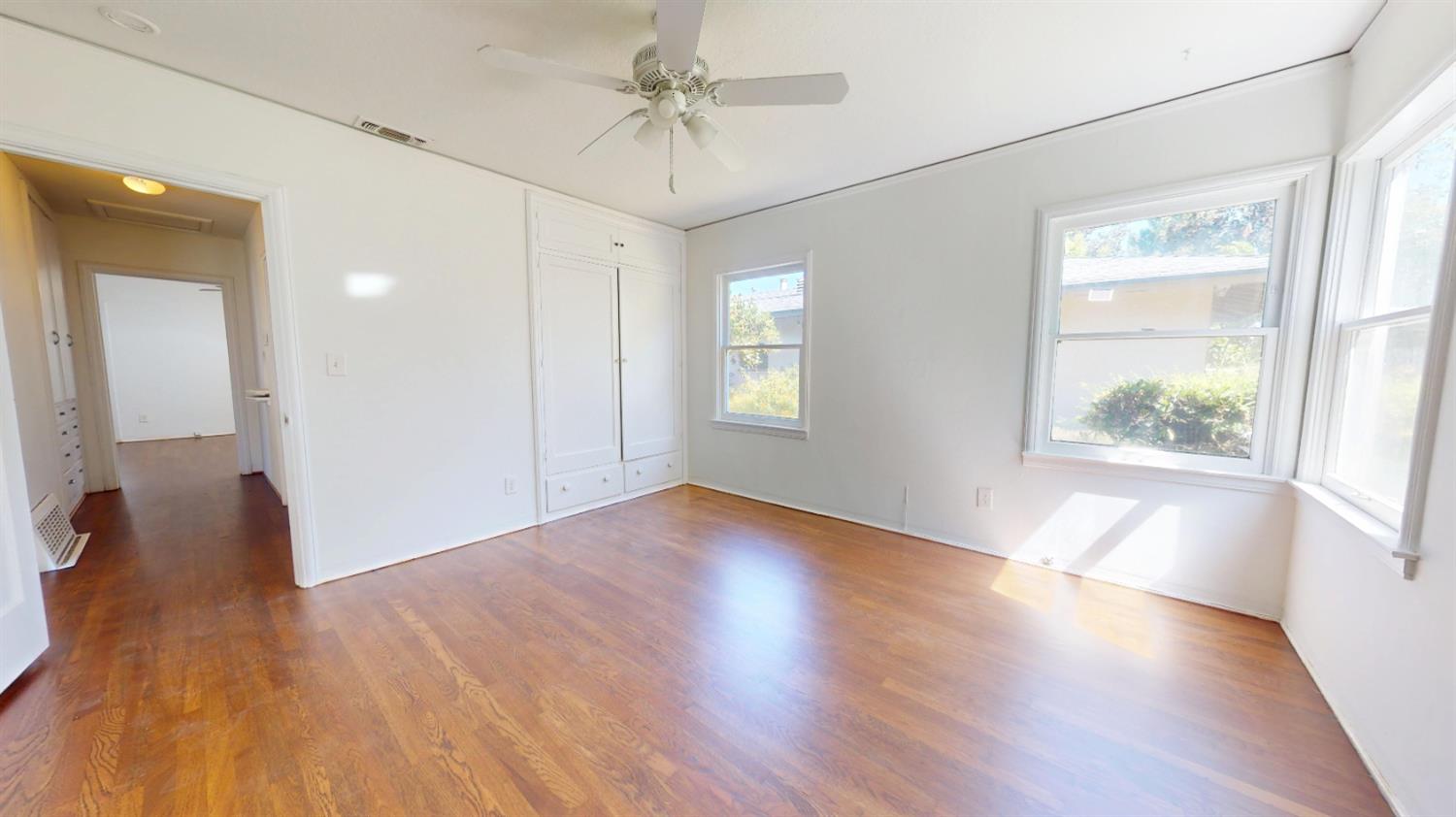 1481 N Adoline, Fresno, CA 93728