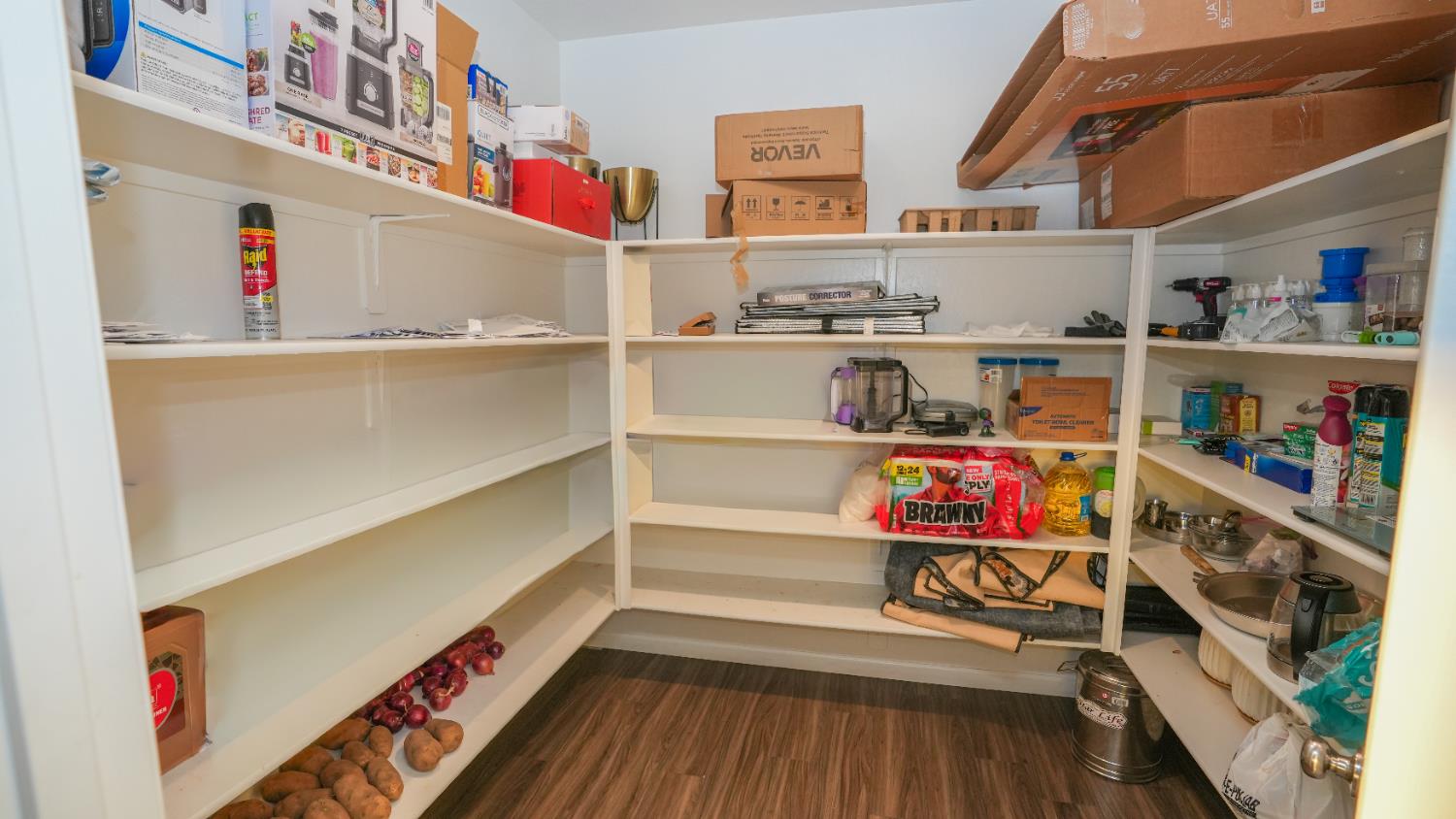 6675 Berkeley Ave E, Fresno, CA 93727