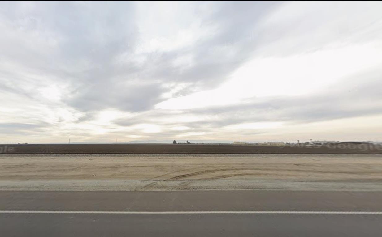 1 Colorado Ave, San Joaquin, CA 93660