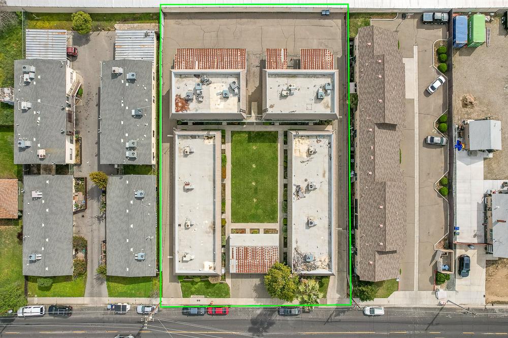 1228 Jefferson Ave, Clovis, CA 93612