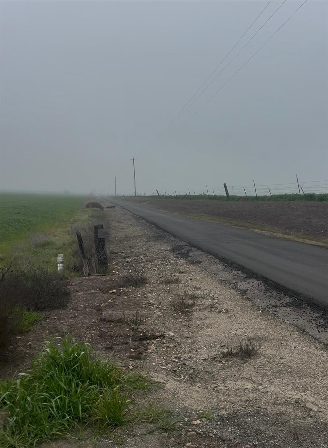 12010 E childs Ave, Le Grand, CA 95333