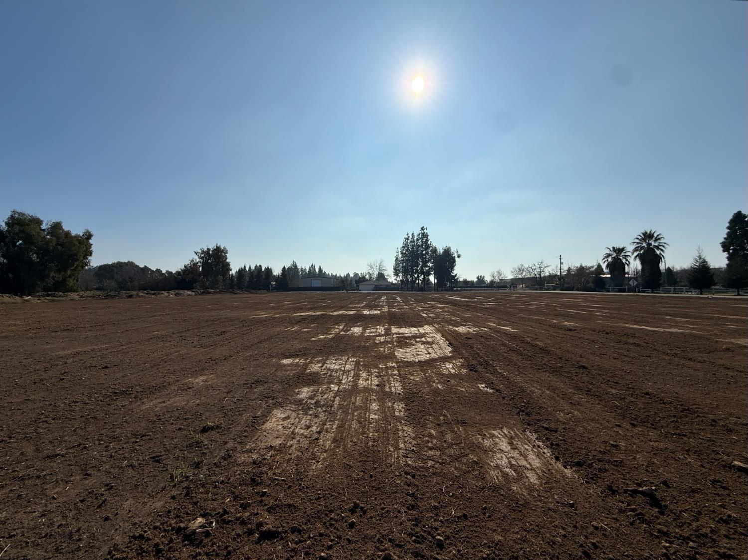 1 Locan Ave and Alluvial Ave, Clovis, CA 93619