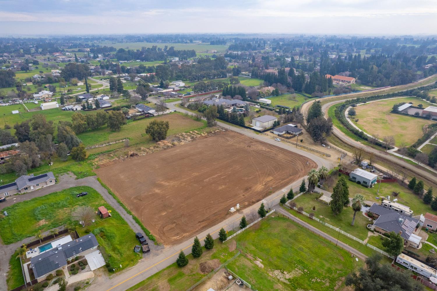 1 Locan Ave and Alluvial Ave, Clovis, CA 93619