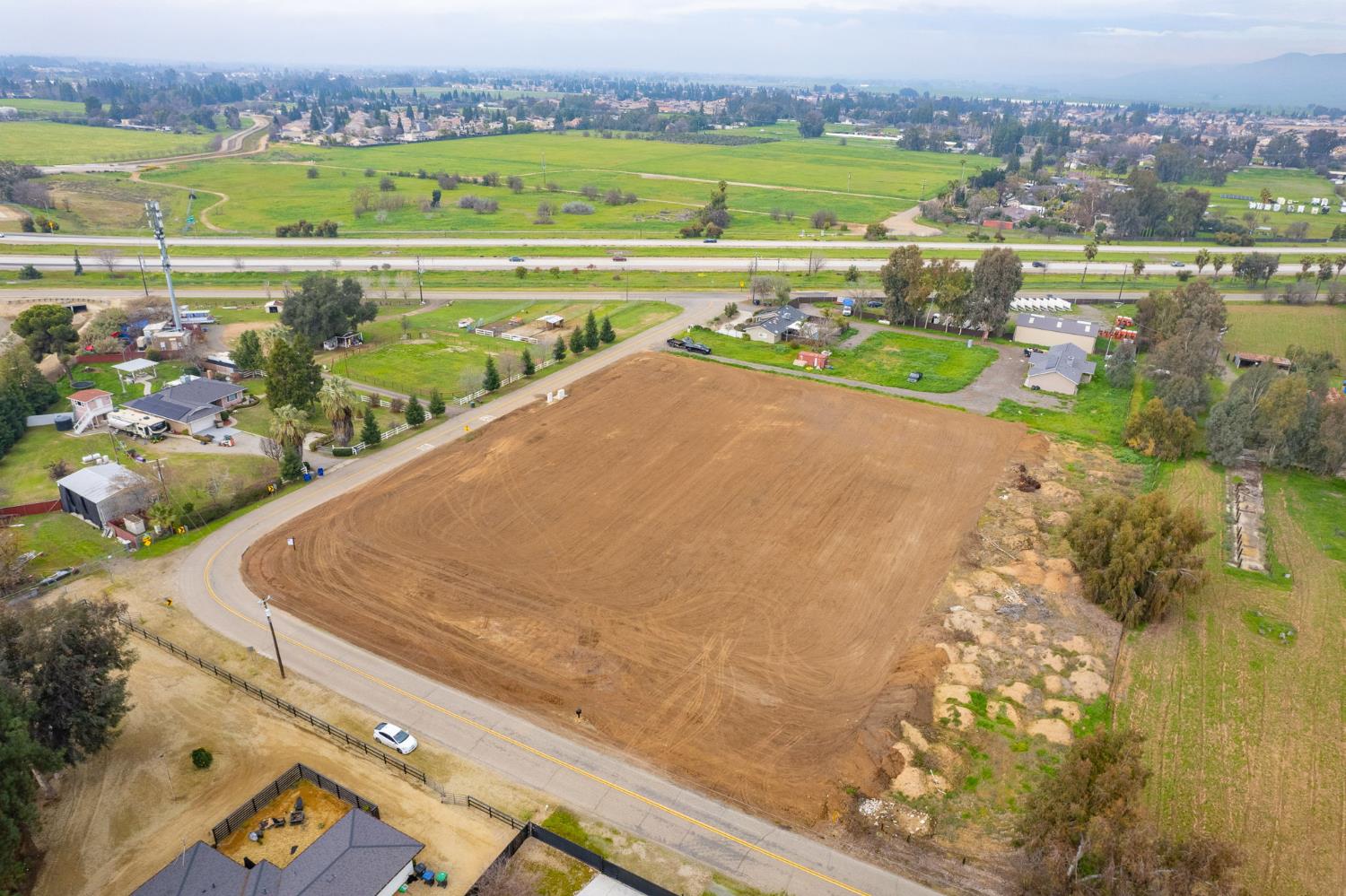 1 Locan Ave and Alluvial Ave, Clovis, CA 93619