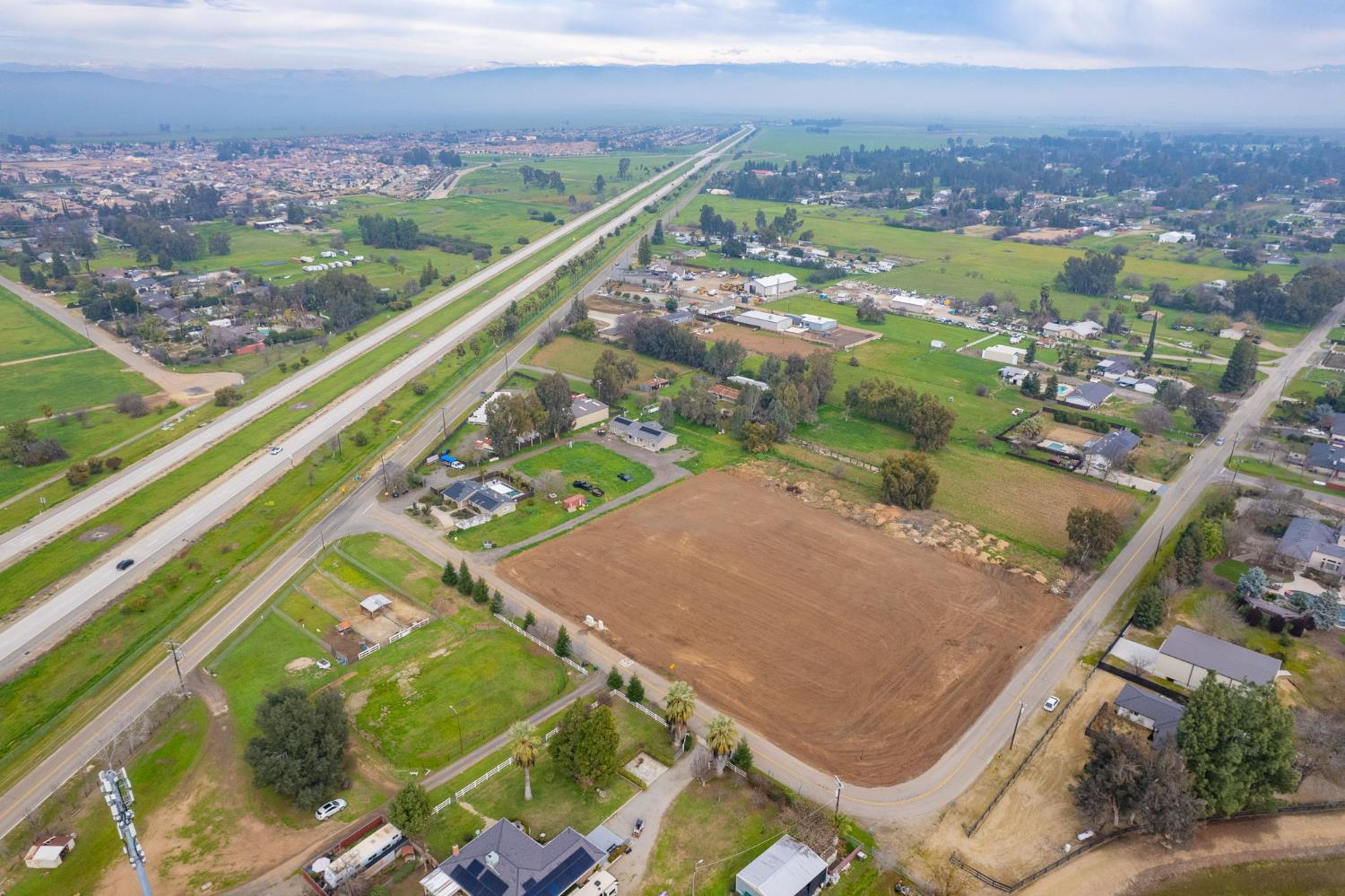 1 Locan Ave and Alluvial Ave, Clovis, CA 93619