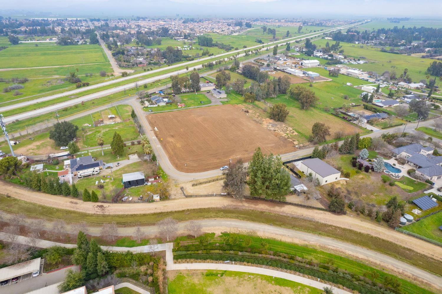 1 Locan Ave and Alluvial Ave, Clovis, CA 93619