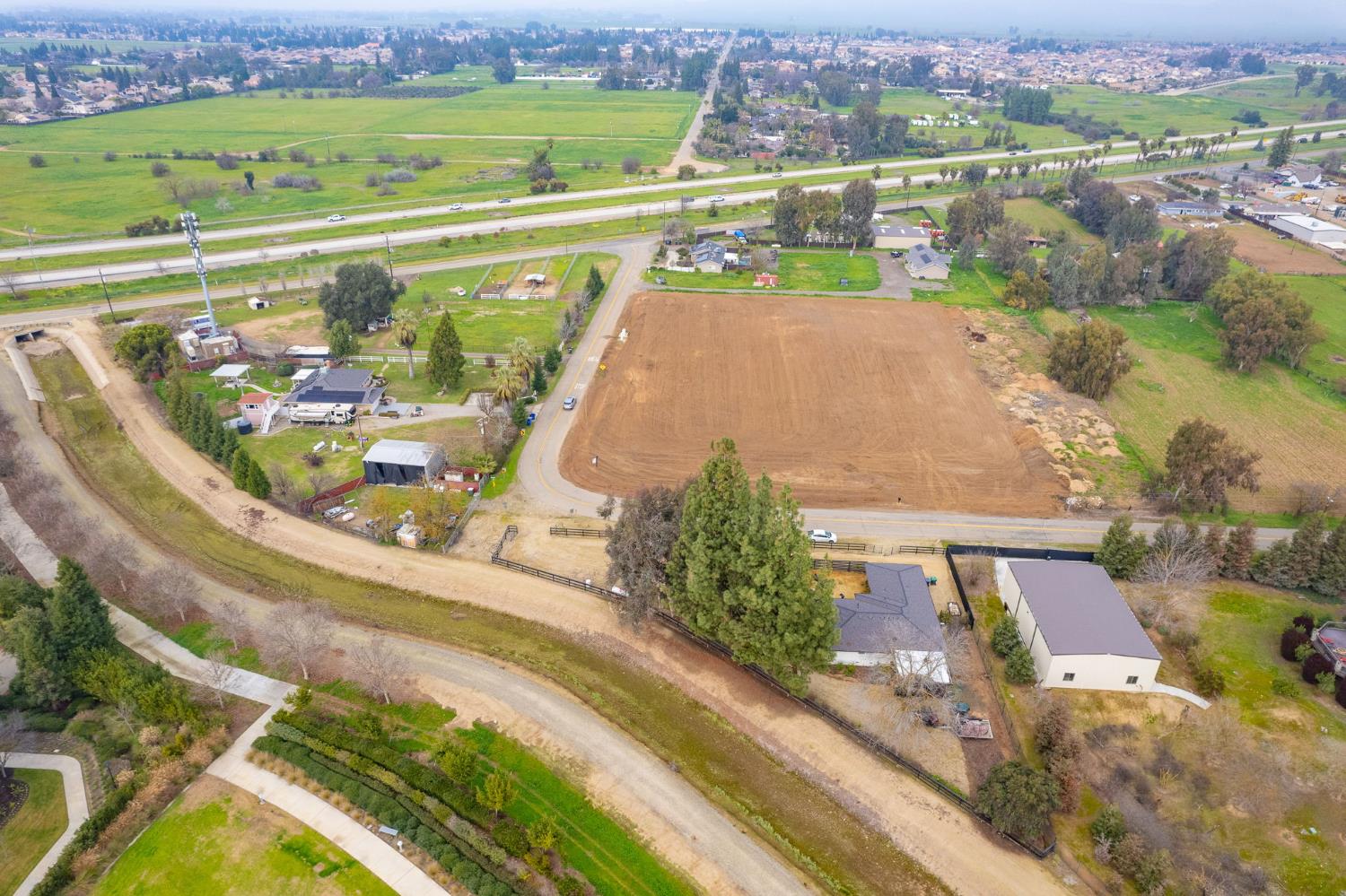 1 Locan Ave and Alluvial Ave, Clovis, CA 93619