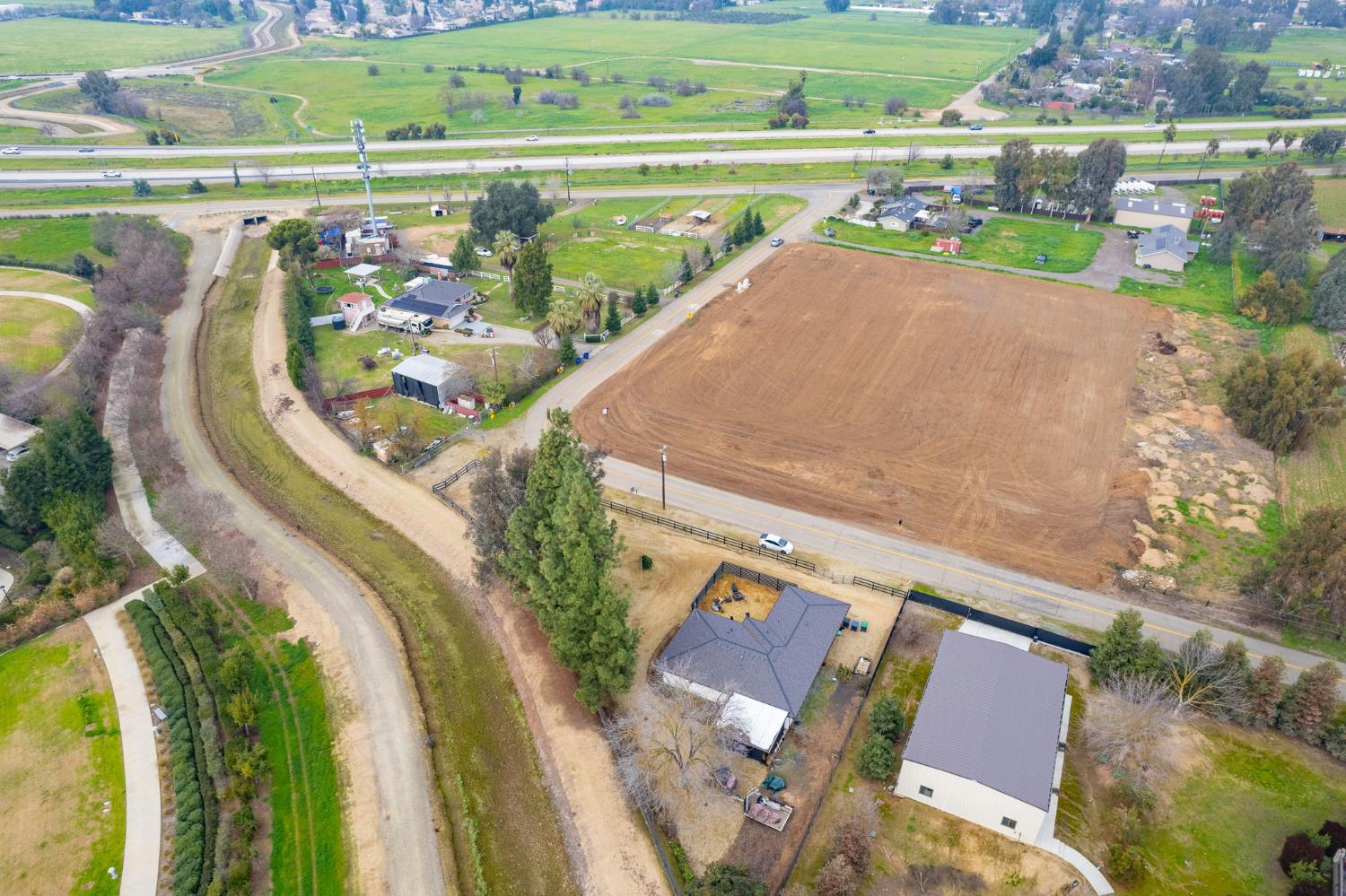 1 Locan Ave and Alluvial Ave, Clovis, CA 93619