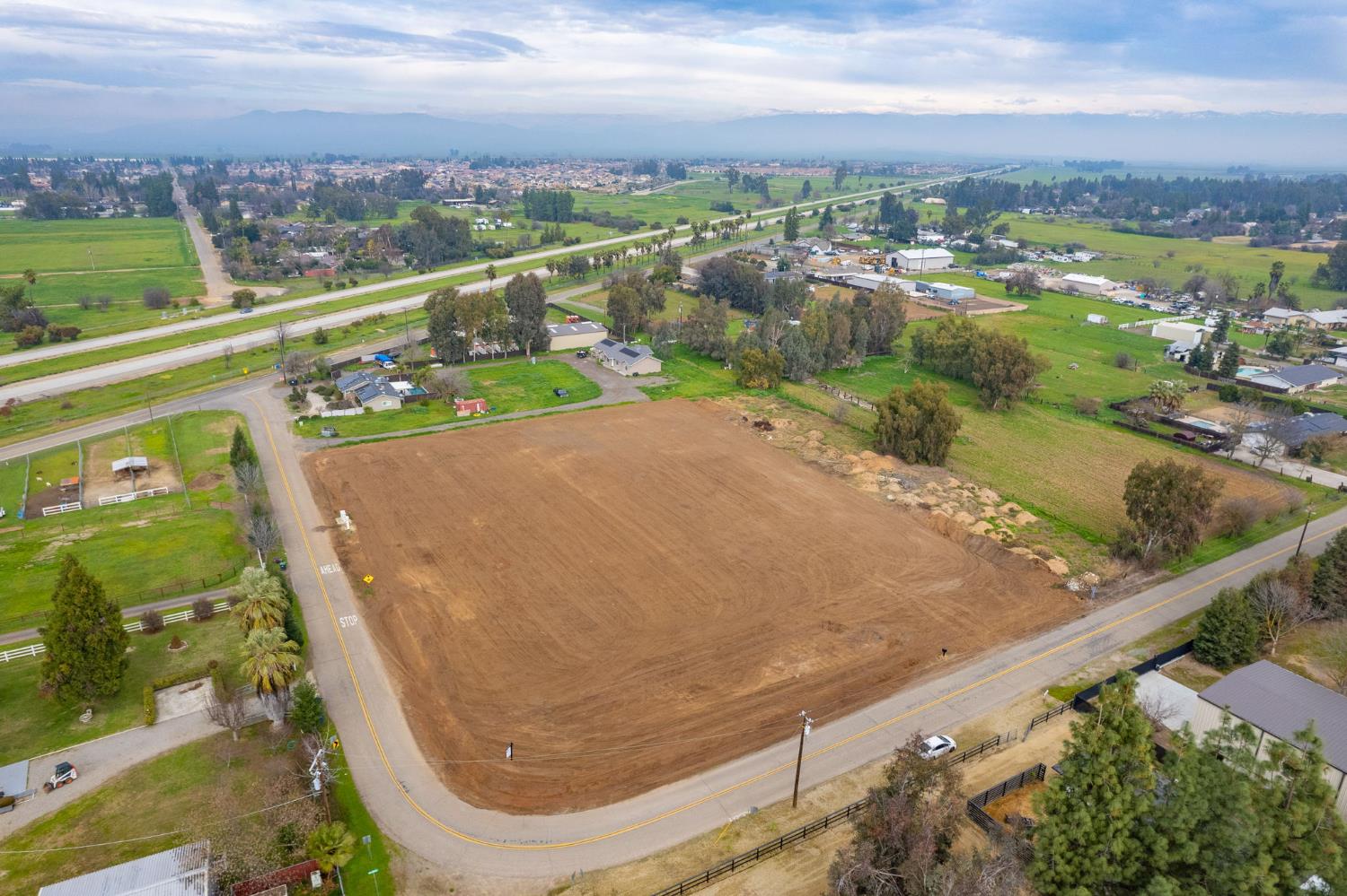 1 Locan Ave and Alluvial Ave, Clovis, CA 93619