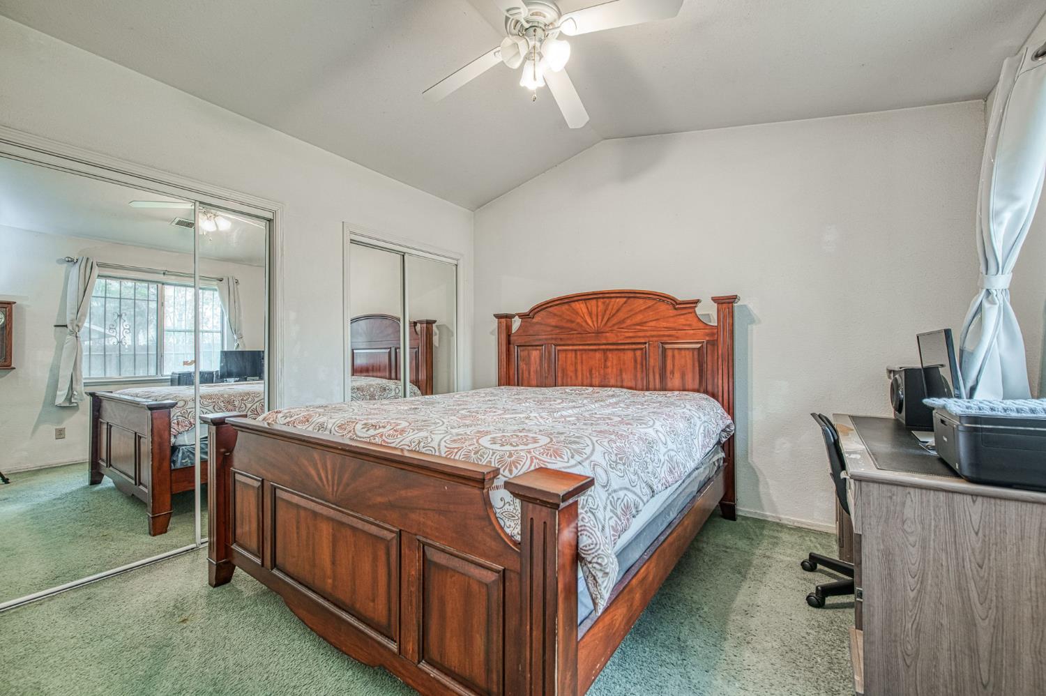 4892 E Grove Ave, Fresno, CA 93725