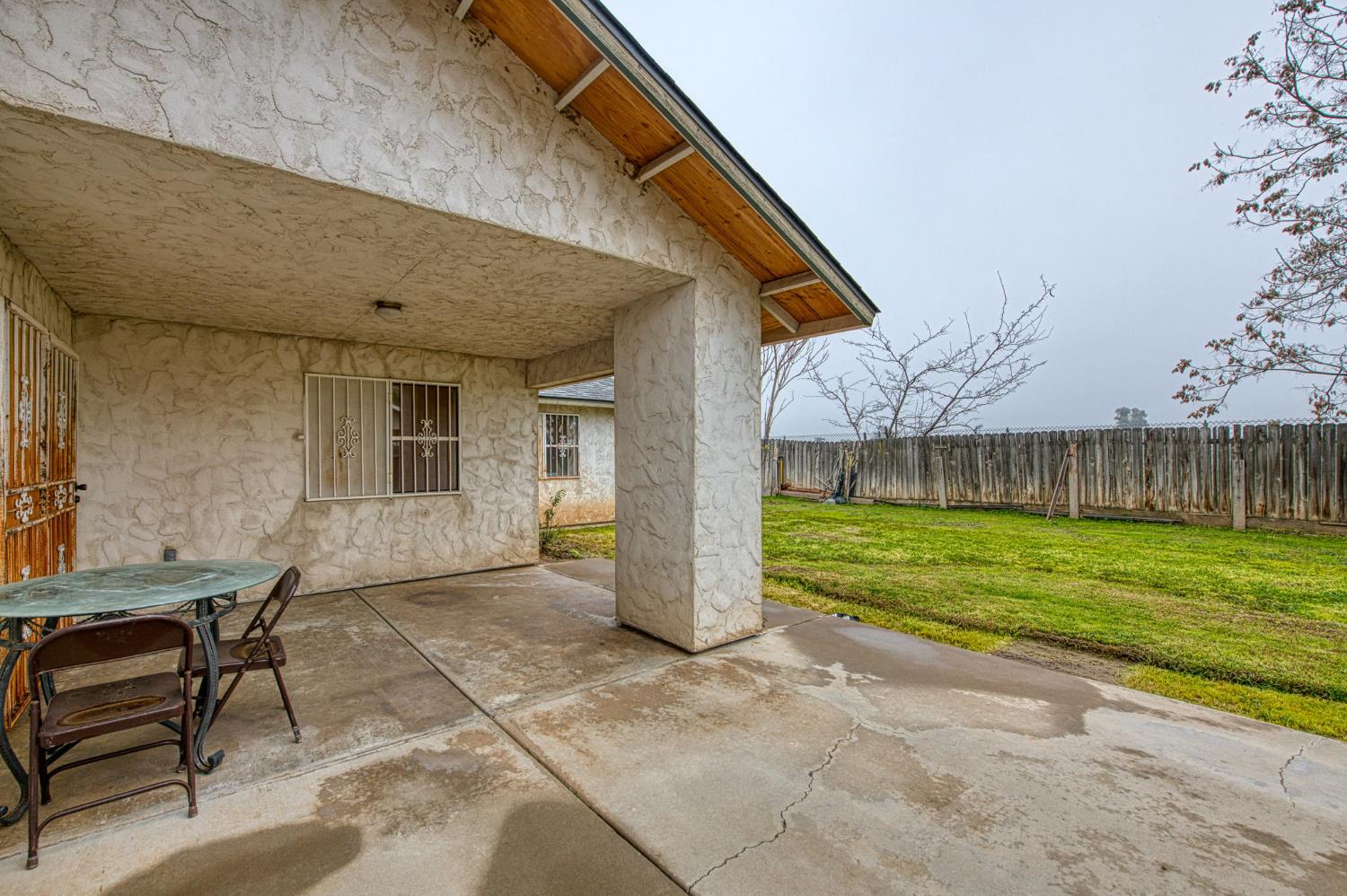 4892 E Grove Ave, Fresno, CA 93725