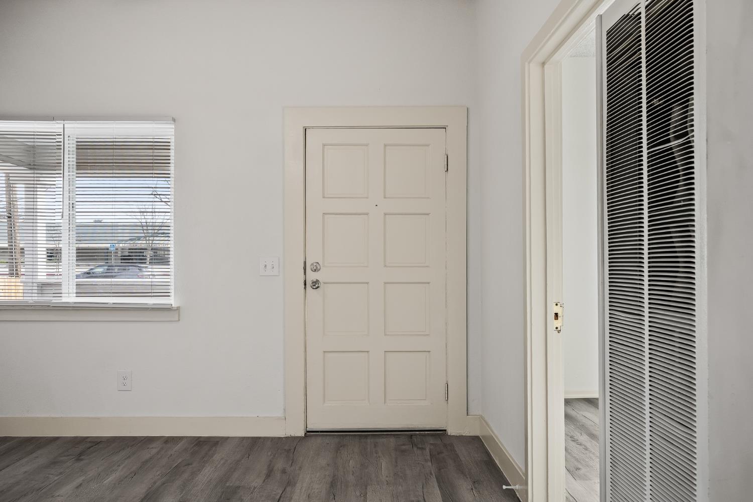 4437 E Thomas Ave, Fresno, CA 93702