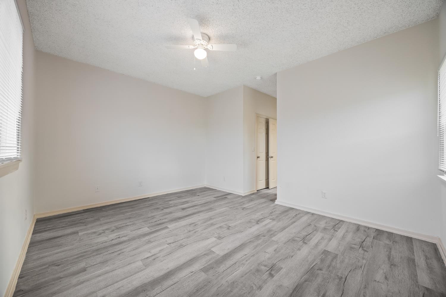 4437 E Thomas Ave, Fresno, CA 93702