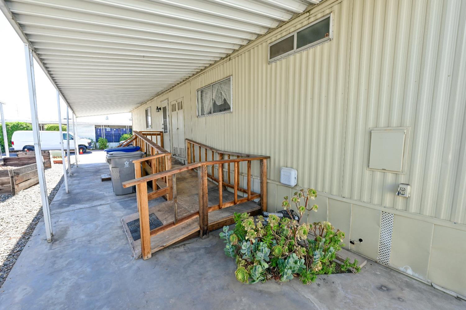 105 W Herndon Ave #18, Pinedale, CA 93650