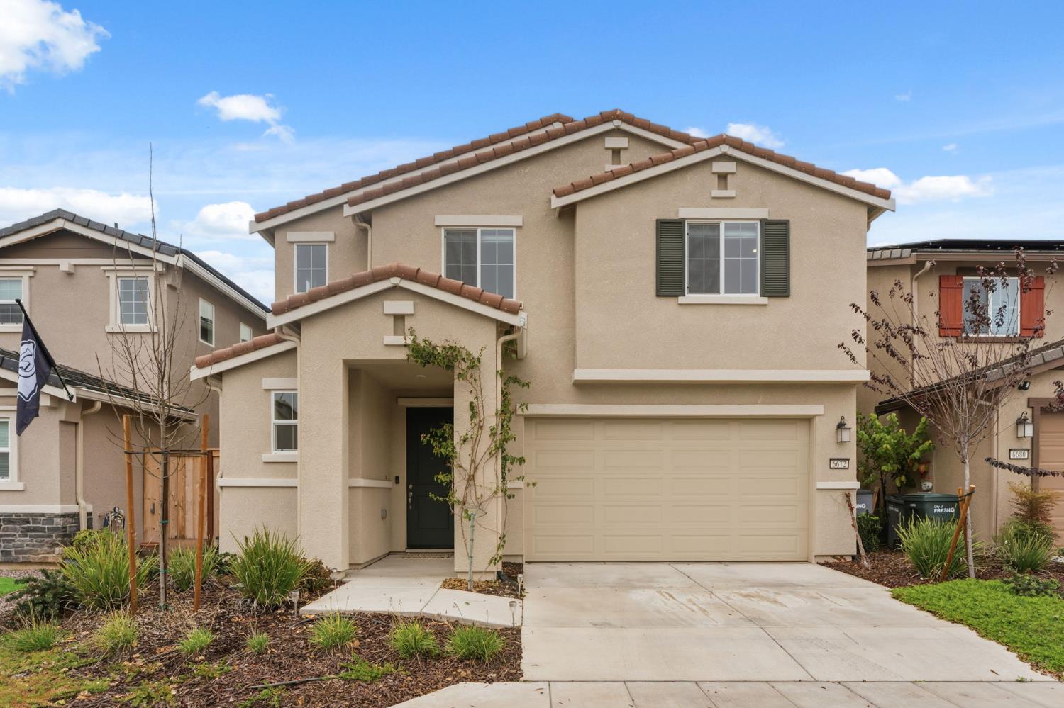 6672 E Washington Ave, Fresno, CA 93727